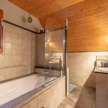 Maison 12 Personnes Grand Jardin *